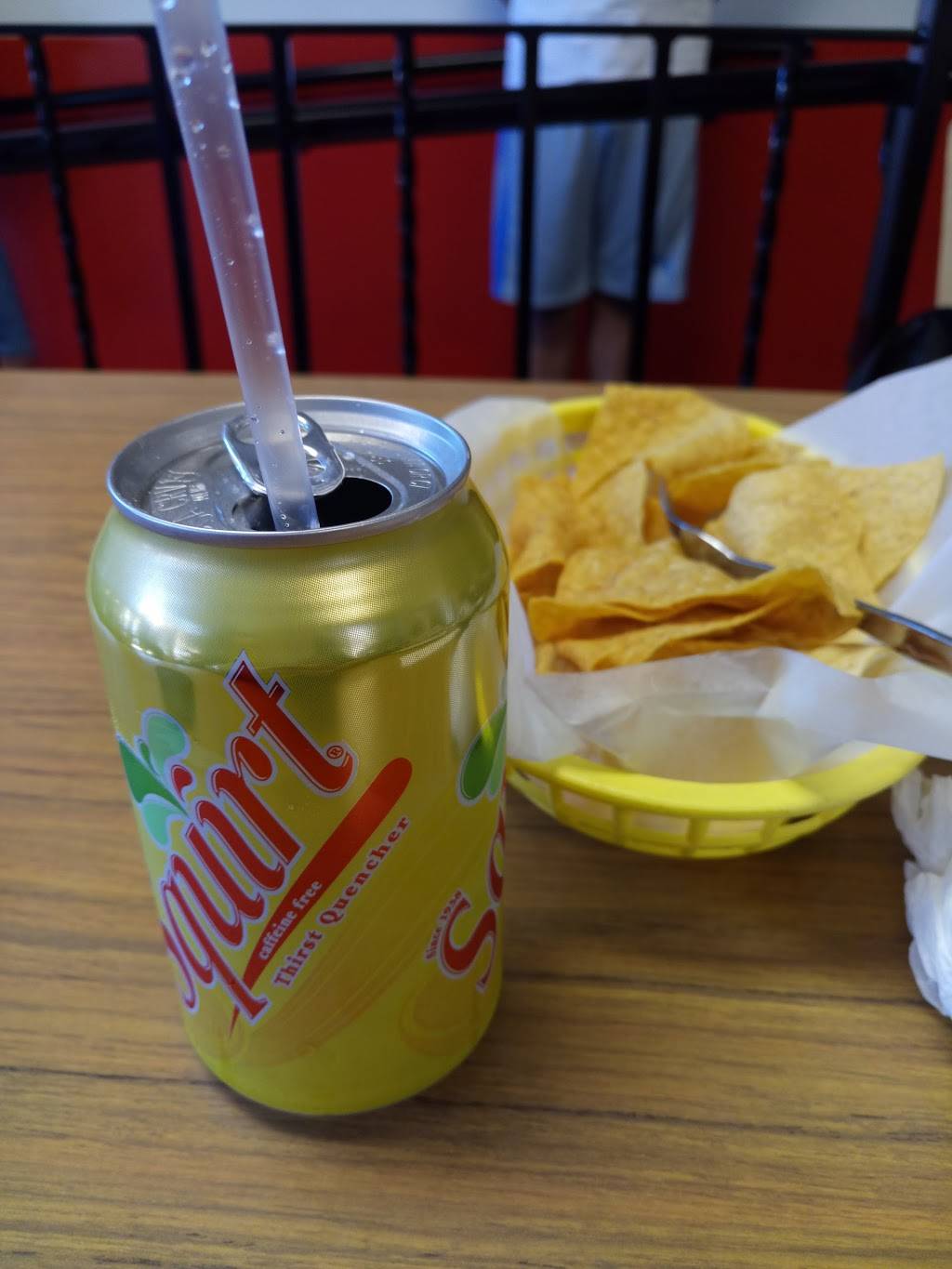 Jalisco Mexican Food | restaurant | 1721 International Blvd, Oakland, CA 94606, USA | 5104368696 OR +1 510-436-8696