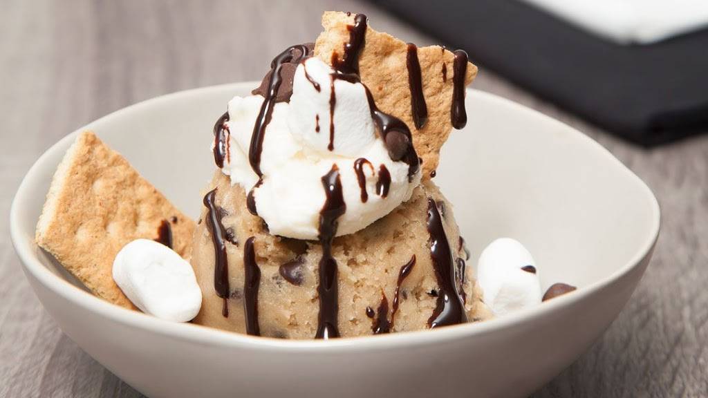 Cinnaholic | bakery | 2008 Salvio St, Concord, CA 94520, USA | 9258265346 OR +1 925-826-5346