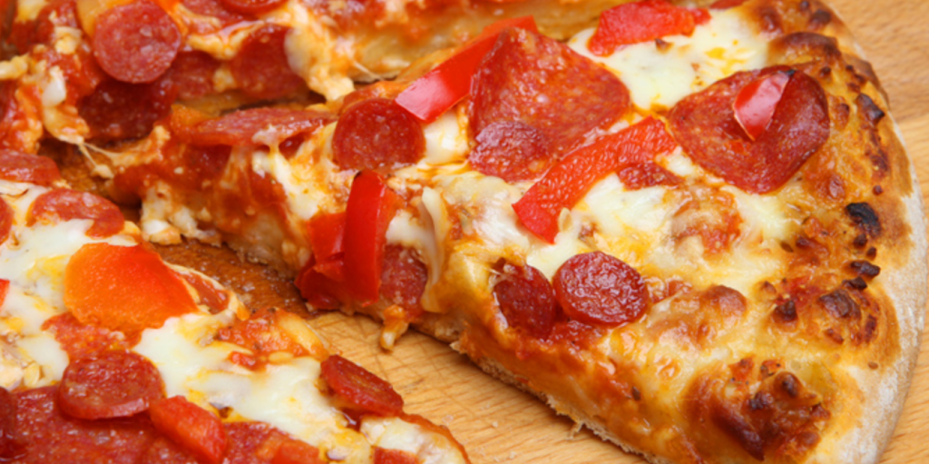 Queen’s Pizza & Wings | meal takeaway | 919 Upper Paradise Rd, Hamilton, ON L9B 2M9, Canada | 9053185050 OR +1 905-318-5050