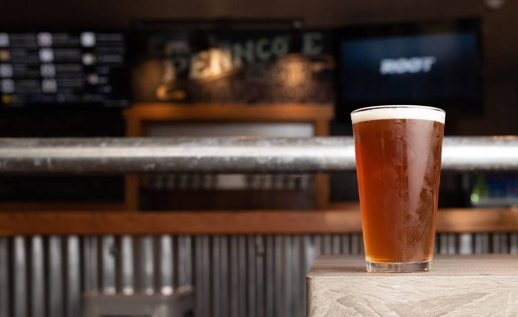 Penn Cove Taproom - Coupeville | restaurant | 103 S Main St, Coupeville, WA 98239, USA | 3606825747 OR +1 360-682-5747