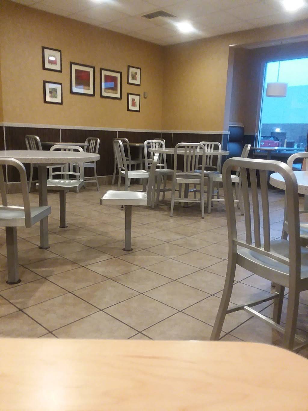 McDonalds | cafe | 3805 N 132nd St, Omaha, NE 68164, USA | 4024318437 OR +1 402-431-8437