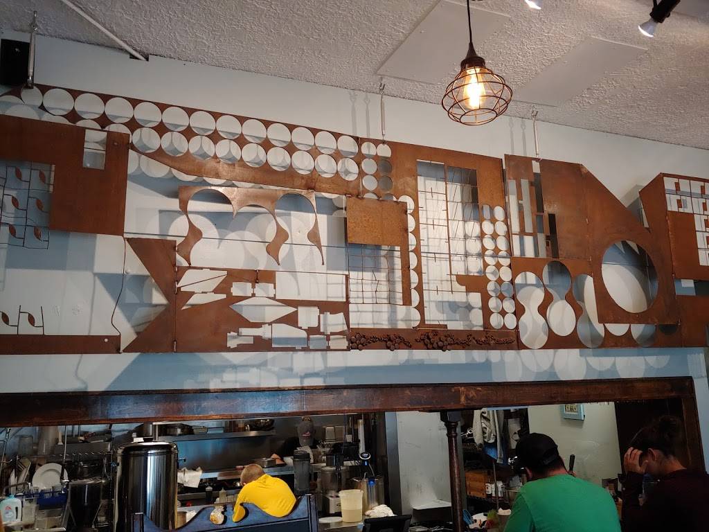 TrussD | restaurant | 117 E Main St, Front Royal, VA 22630, USA | 5406600988 OR +1 540-660-0988