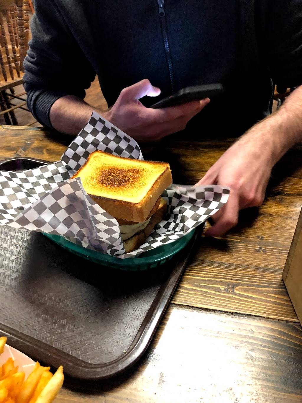 Gianellis Drive Thru | restaurant | 3111 IL-176, Crystal Lake, IL 60014, USA | 8154554444 OR +1 815-455-4444