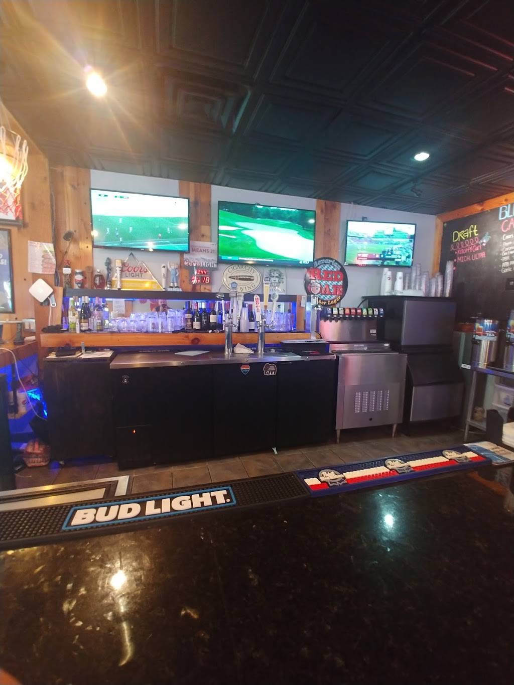 Blue 42s Burger Bar | restaurant | 831 W Union St, Morganton, NC 28655, USA | 8286080835 OR +1 828-608-0835