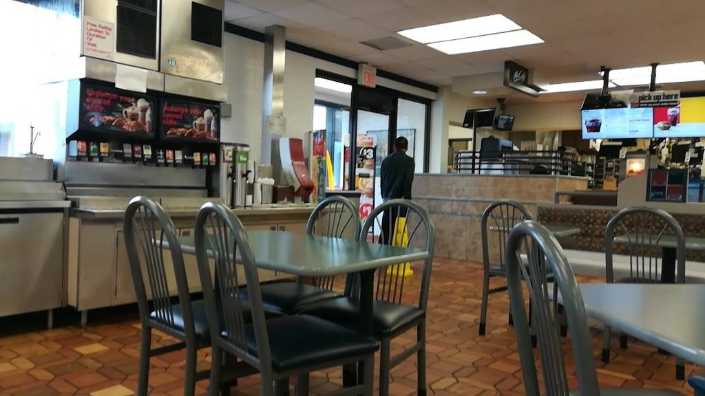 McDonalds | cafe | 5228 Jefferson Davis Hwy, Fredericksburg, VA 22401, USA | 5408980344 OR +1 540-898-0344