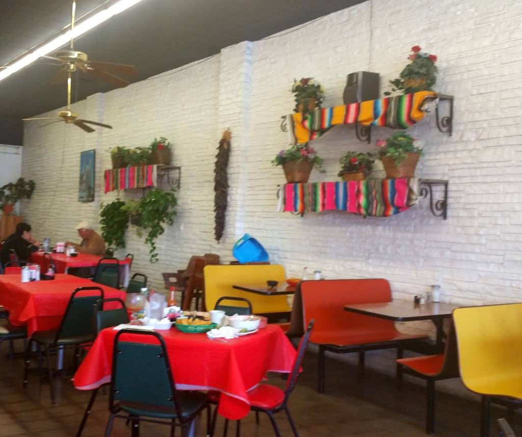 Giros Mexican Restaurant | restaurant | 160 W Picacho Ave, Las Cruces, NM 88005, USA | 5755410341 OR +1 575-541-0341