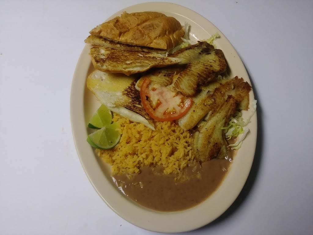 Paulinas | restaurant | 816 Belvidere St, Waukegan, IL 60085, USA | 8472634899 OR +1 847-263-4899