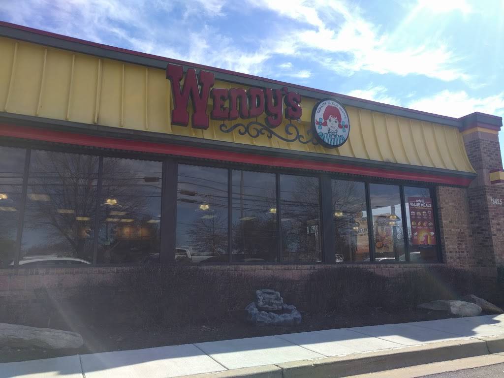 Wendys | restaurant | 18425 Woodfield Rd, Gaithersburg, MD 20879, USA | 3019634382 OR +1 301-963-4382