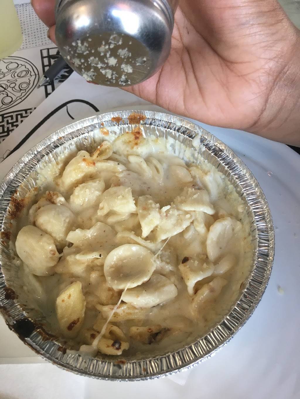 Post Office Pies | restaurant | 270 Rele St, Mountain Brook, AL 35223, USA | 2058482092 OR +1 205-848-2092