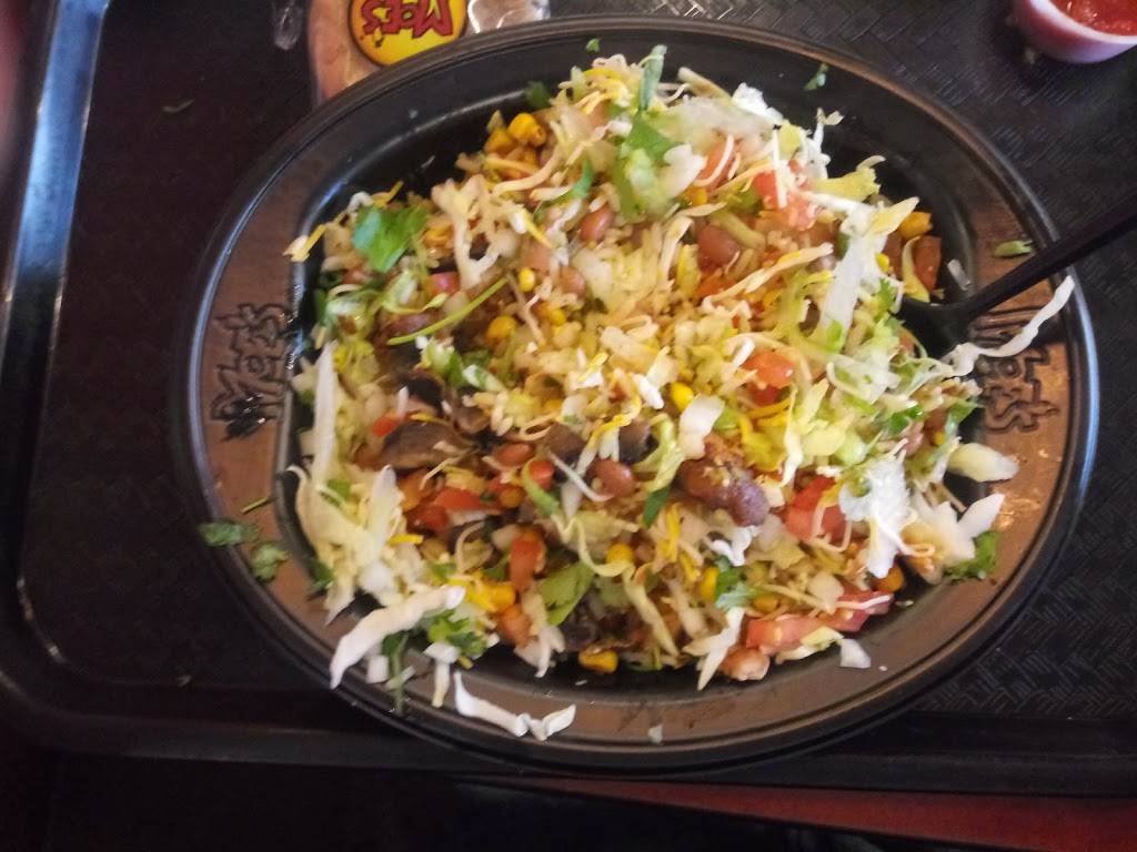 Moes Southwest Grill | restaurant | 7141 Youree Dr, Shreveport, LA 71105, USA | 3187974202 OR +1 318-797-4202