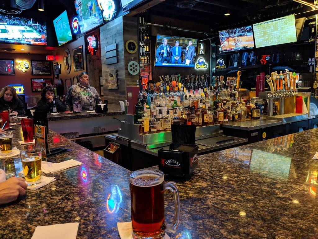 Tailgaters & Il Primo | restaurant | 28234 N Tatum Blvd, Cave Creek, AZ 85331, USA | 4805857777 OR +1 480-585-7777