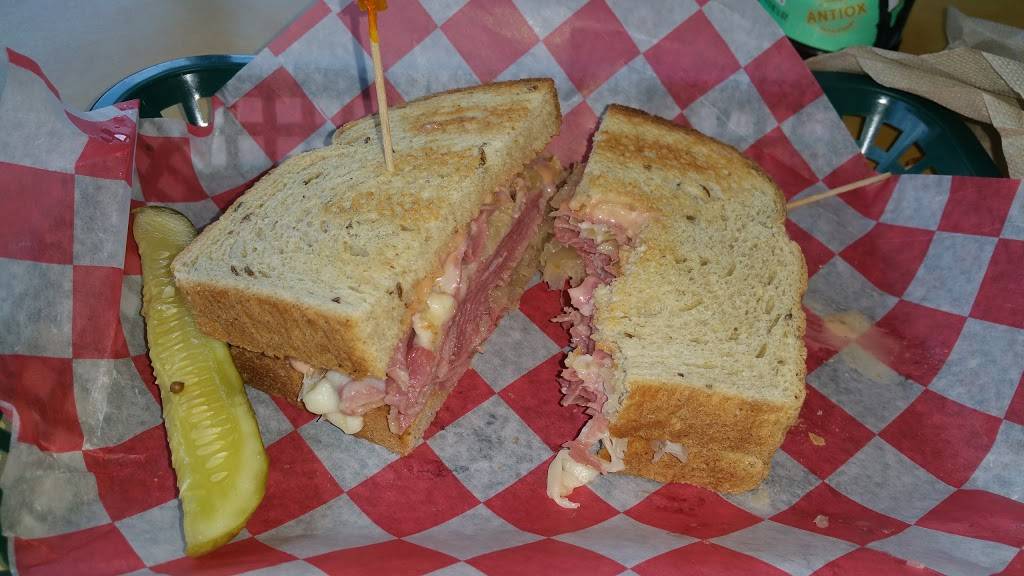 Tads Deli | restaurant | 600 Norfolk Ave, Virginia Beach, VA 23451, USA | 7574223577 OR +1 757-422-3577