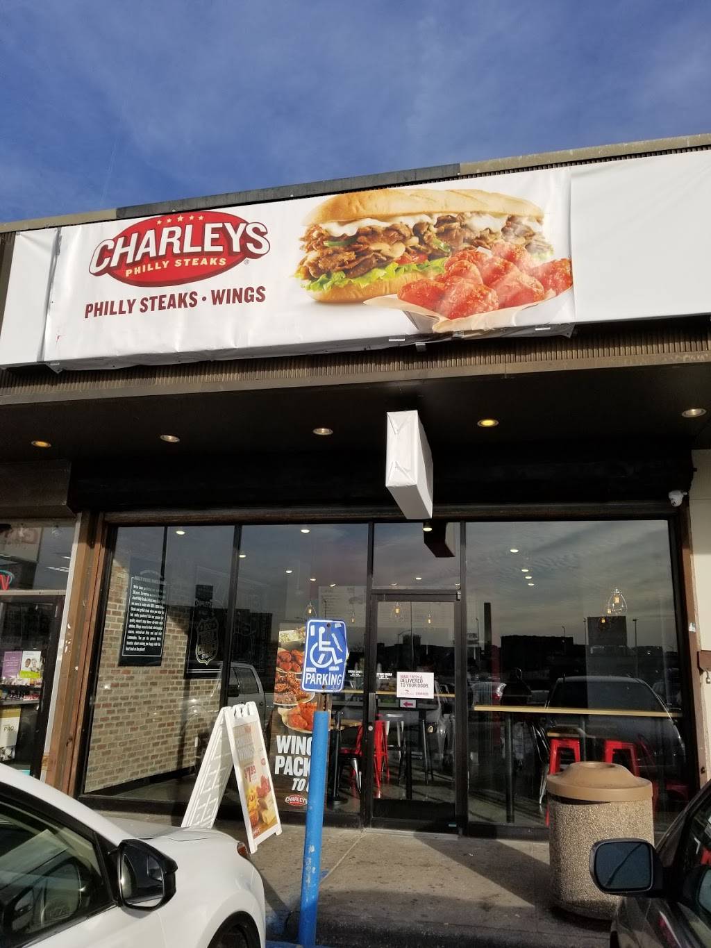 Charleys Philly Steaks | restaurant | 30-11 Stratton St, Flushing, NY 11354, USA | 6149234700 OR +1 614-923-4700