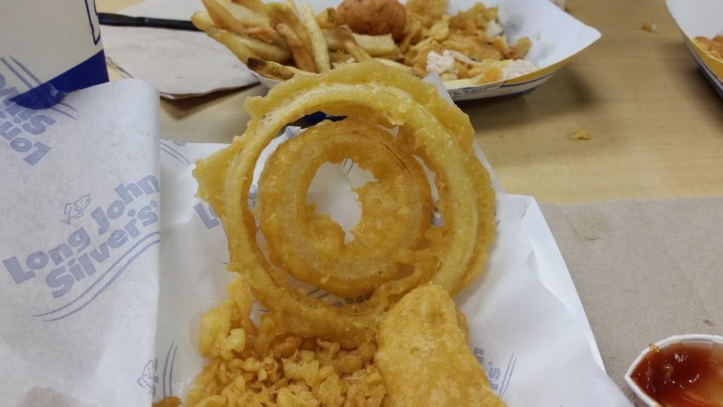 Long John Silvers | restaurant | 1101 State St, Gassaway, WV 26624, USA | 3043645910 OR +1 304-364-5910