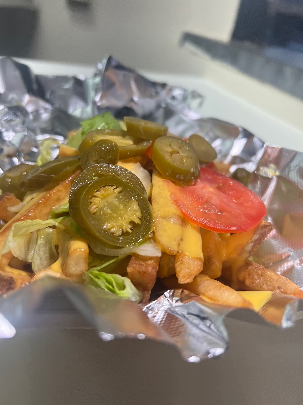 W W Wings | restaurant | 817 W Lincoln Hwy Unit H, DeKalb, IL 60115, USA | 8157588899 OR +1 815-758-8899