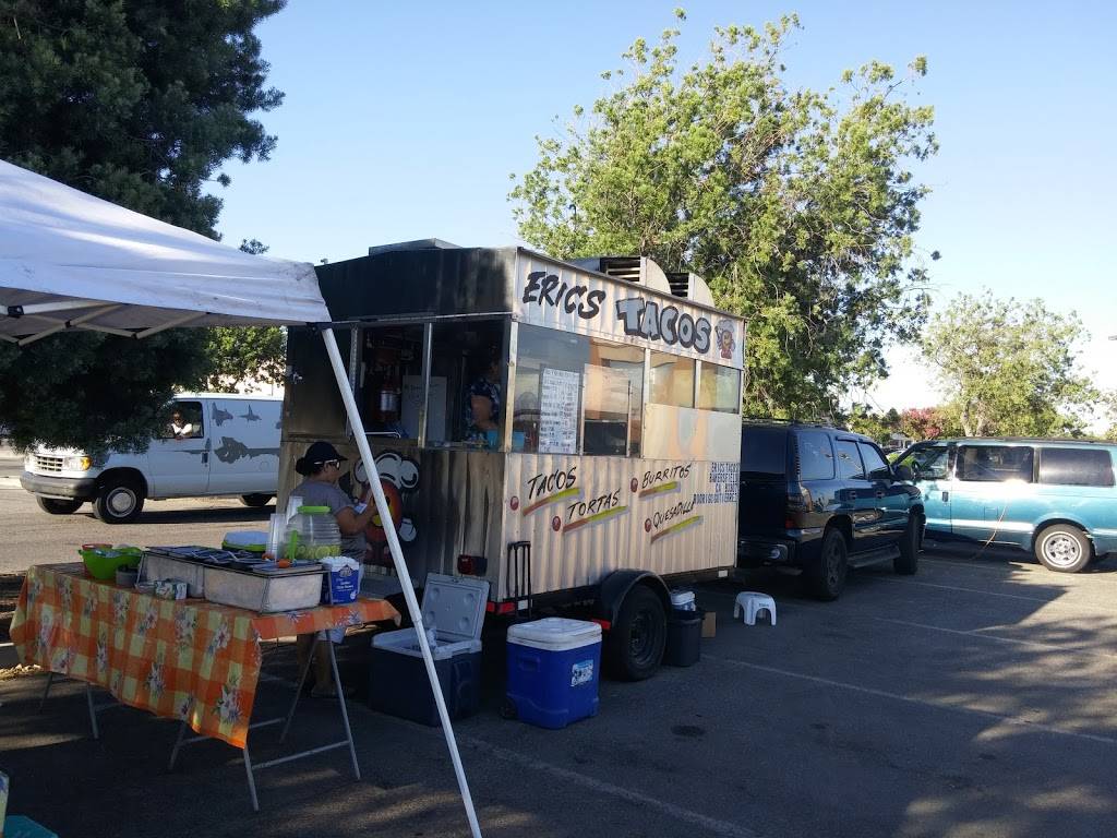 Erics Tacos | restaurant | 2300 White Ln, Bakersfield, CA 93304, USA | 6614206969 OR +1 661-420-6969
