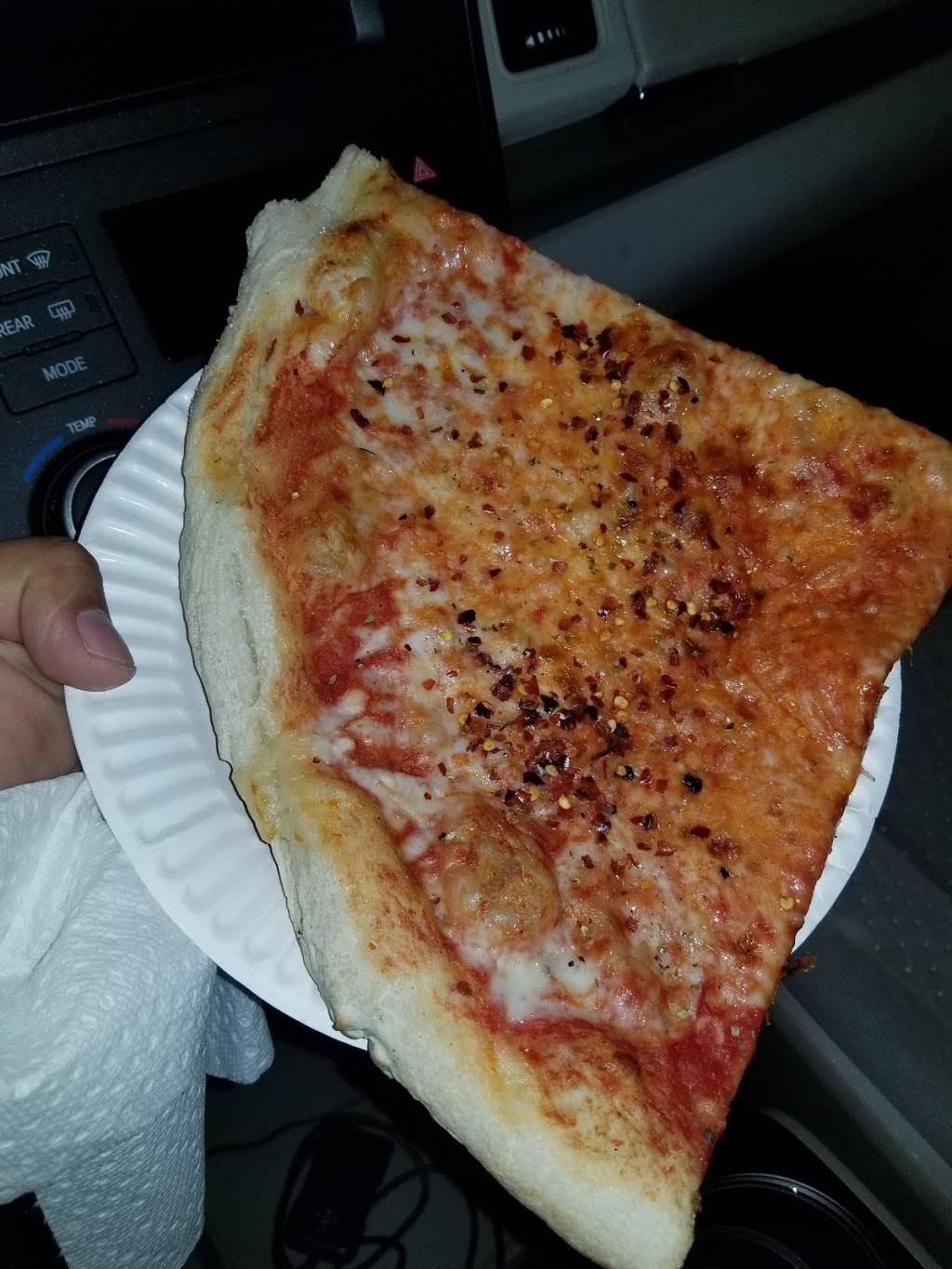 Jumbo Slice Pizza Kouzina Angelinas | restaurant | 725 Florida Ave NW, Washington, DC 20001, USA | 2025887448 OR +1 202-588-7448