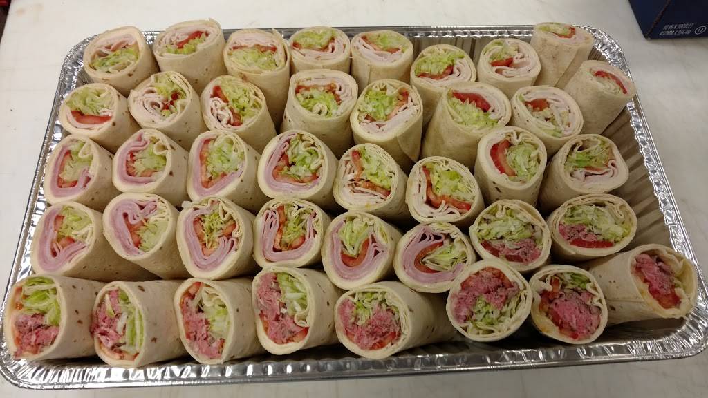 Veanos Italian Kitchen | restaurant | 16 Sheep Davis Rd, Pembroke, NH 03275, USA | 6032242400 OR +1 603-224-2400