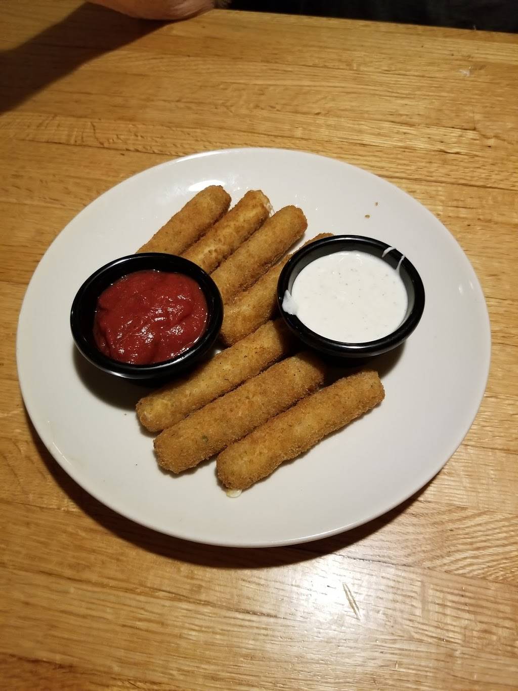 Applebees Grill + Bar | restaurant | 208 W Service Rd, West Memphis, AR 72301, USA | 8707354029 OR +1 870-735-4029