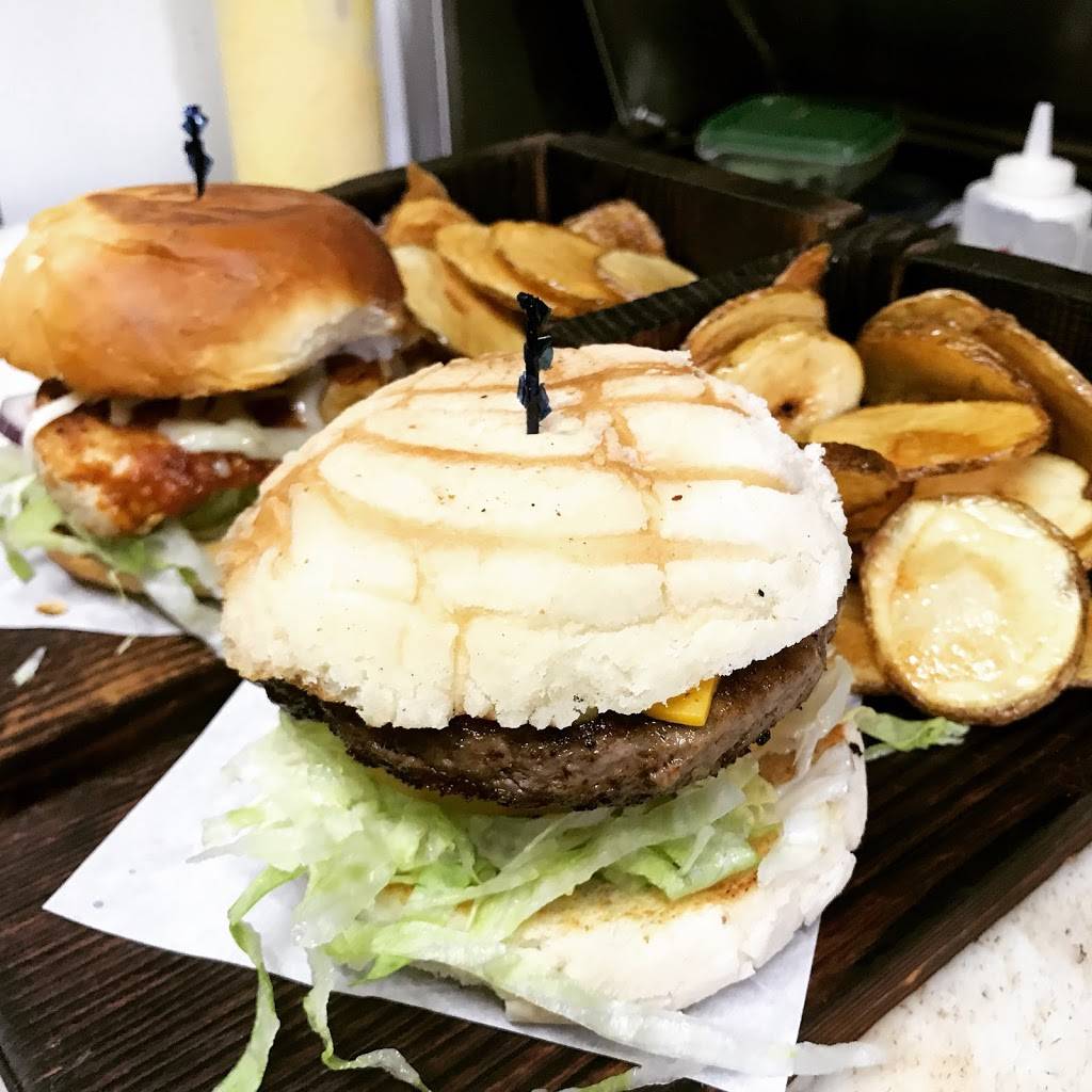 Don Lucho Restaurante | restaurant | Blvd. Benito Juárez 854-B, Zona Centro, 22710 Rosarito, B.C., Mexico | 016611201500 OR +52 661 120 1500