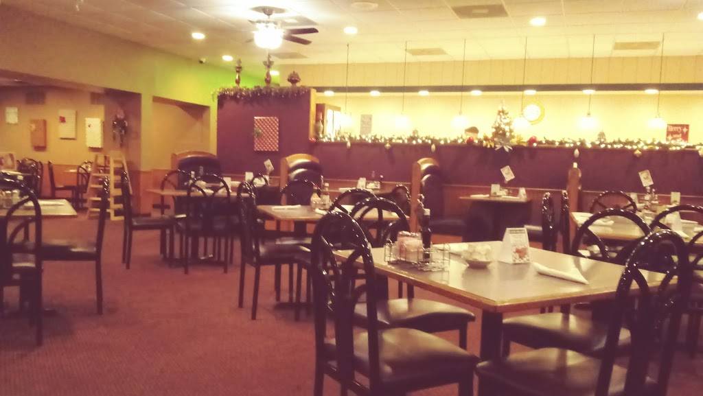 Liberty Family Restaurant | restaurant | 1131 Shooting Park Rd, Peru, IL 61354, USA | 8152243240 OR +1 815-224-3240