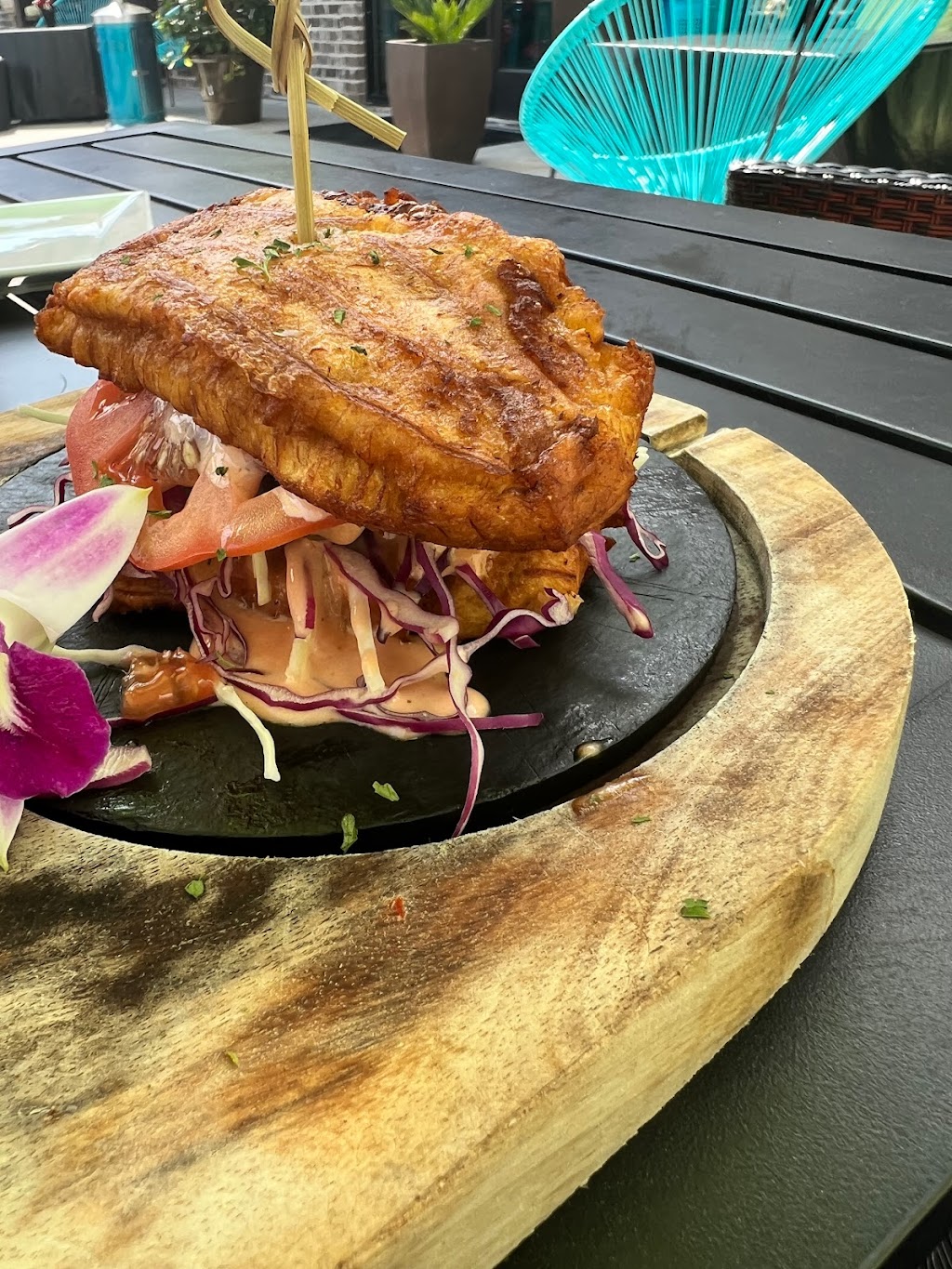 Tamarindo Latin Cuisine | restaurant | 119 E Curtis St, Simpsonville, SC 29681, USA | 8647579897 OR +1 864-757-9897