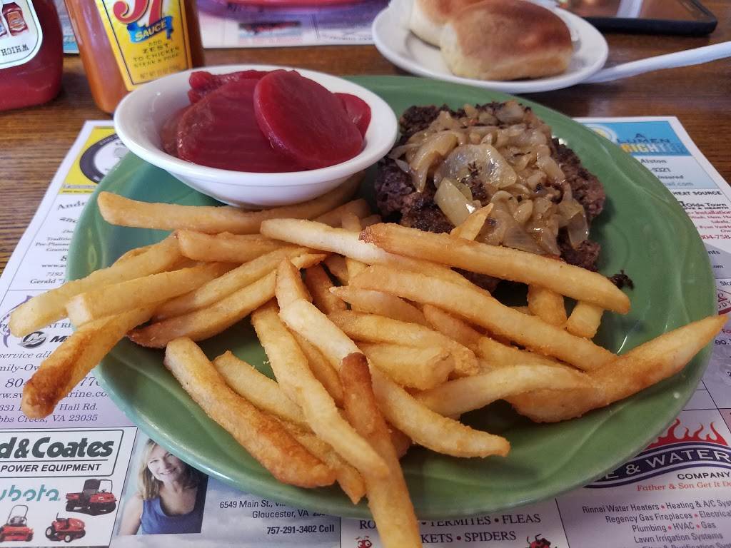 Anns Family Diner | restaurant | 6545 Market Dr, Gloucester, VA 23061, USA | 8046931764 OR +1 804-693-1764