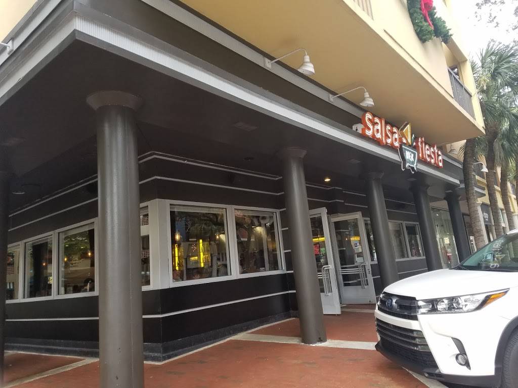 Salsa Fiesta | restaurant | 6769 Main St, Miami Lakes, FL 33014, USA | 3052800910 OR +1 305-280-0910