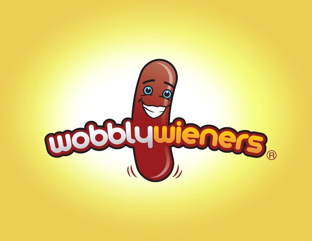 Wobbly Wieners | restaurant | 4479 Everts St, San Diego, CA 92109, USA | 9013783083 OR +1 901-378-3083