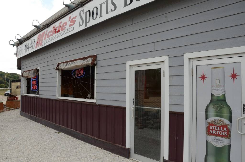 Mickies Pizzeria | restaurant | 1051 E Washington St, East Peoria, IL 61611, USA | 3099660448 OR +1 309-966-0448