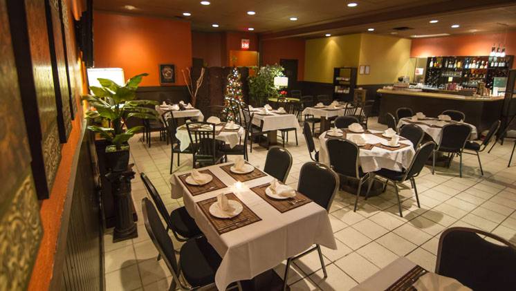 Banana Leaf Asian Cuisine | restaurant | 44 King St E, Stoney Creek, ON L8G 1K1, Canada | 9056625557 OR +1 905-662-5557