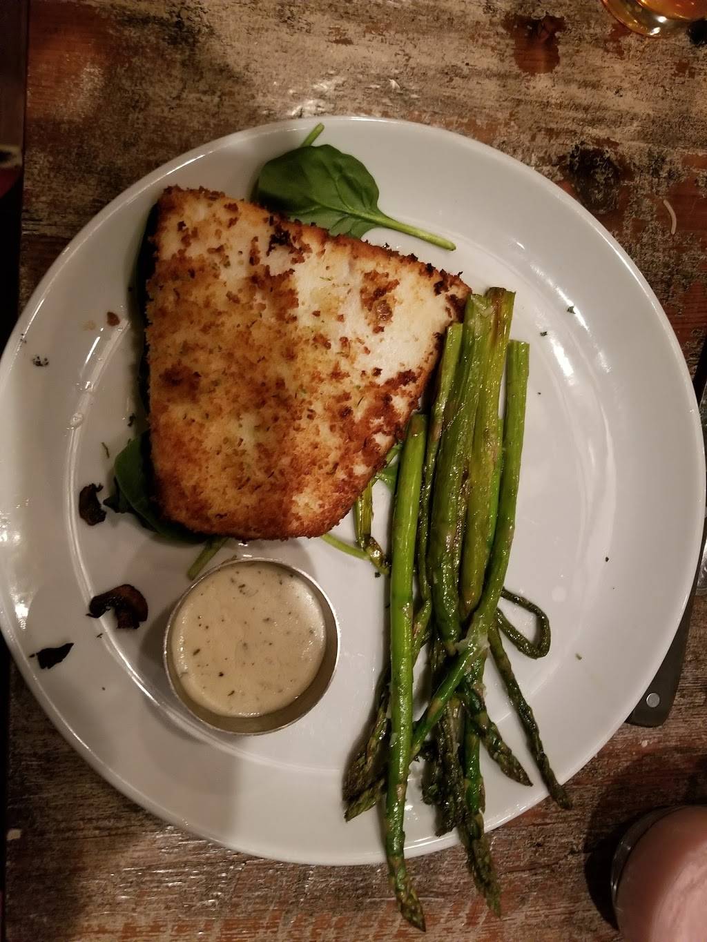 The Gin Mill | restaurant | 124 E Prairie Ave, Decatur, IL 62523, USA | 2173308073 OR +1 217-330-8073