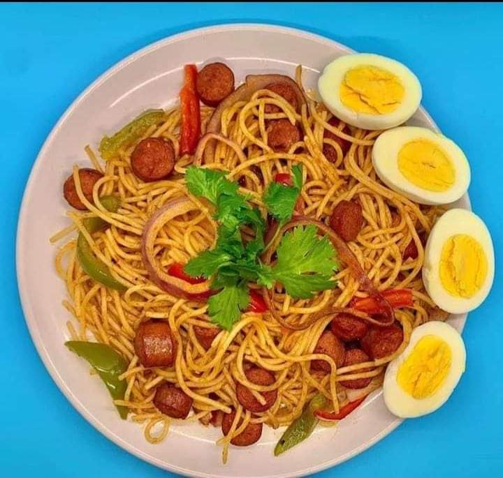 FOOD LAKAY | restaurant | 1000 W Blue Heron Blvd, Riviera Beach, FL 33404, USA | 5615415302 OR +1 561-541-5302