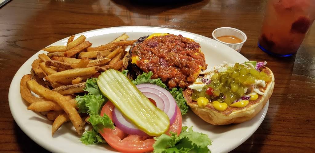 Bad Daddys Burger Bar | restaurant | 10800 Alpharetta Hwy #502, Roswell, GA 30076, USA | 6788783192 OR +1 678-878-3192