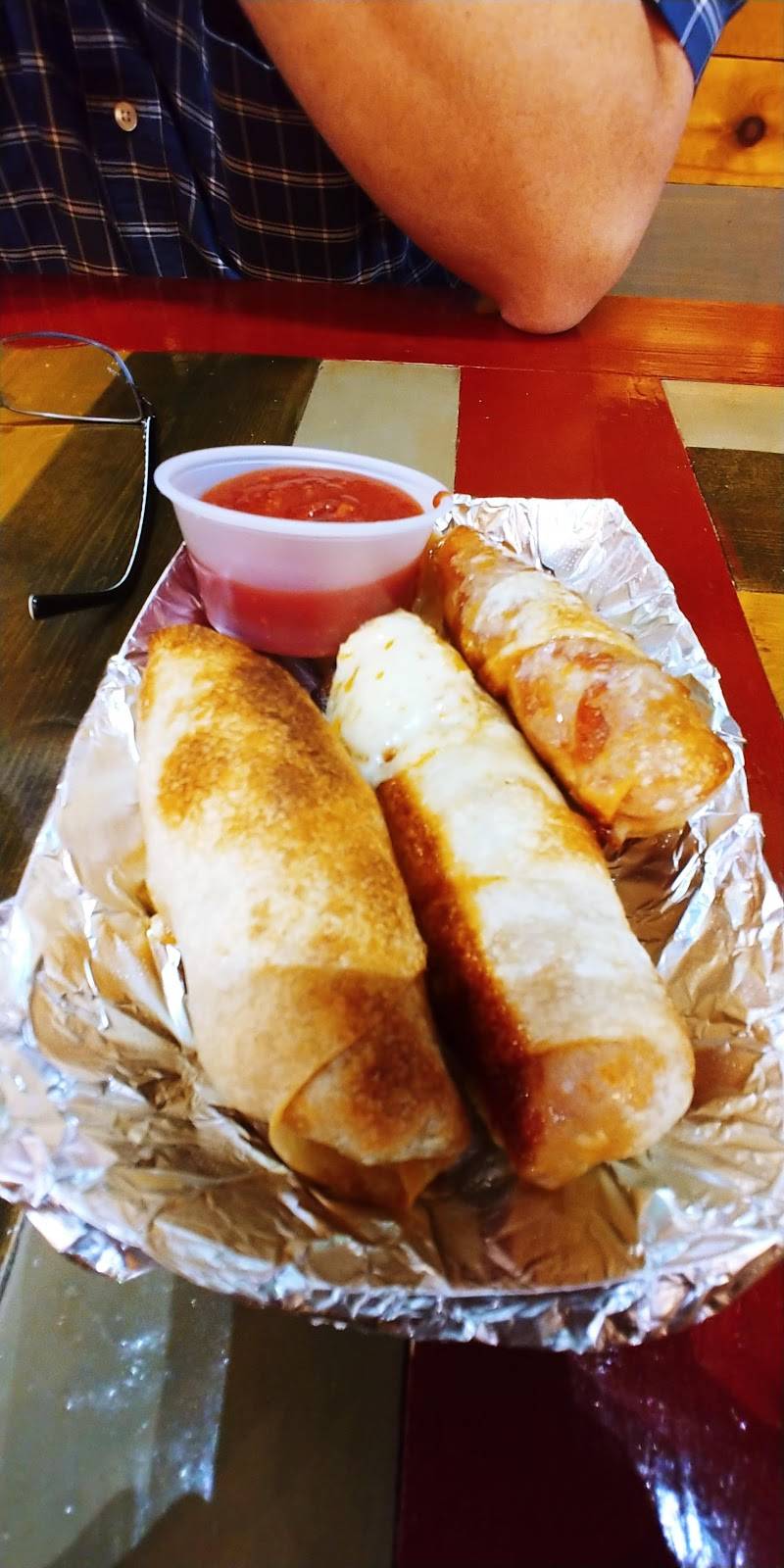 The Pizza Joint | restaurant | 7000d Westwind Dr, El Paso, TX 79912, USA | 9153077599 OR +1 915-307-7599