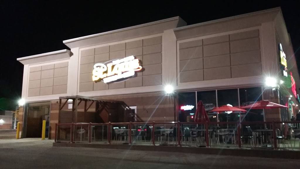 St. Louis Bar & Grill | restaurant | 10061 McLaughlin Rd N Unit 1, Brampton, ON L7A 2X5, Canada | 9054950111 OR +1 905-495-0111