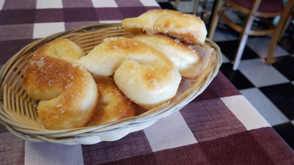 Lornas Italian Kitchen | restaurant | 3945 Governor Dr, San Diego, CA 92122, USA | 8584520661 OR +1 858-452-0661