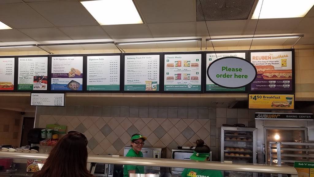 Subway Restaurants | restaurant | 1136 E Broadway, Glendale, CA 91205, USA | 8185462685 OR +1 818-546-2685