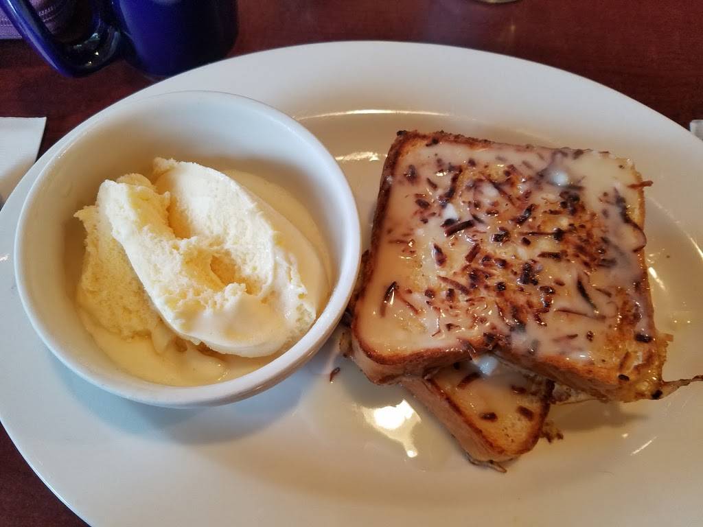 Tims Place | restaurant | 51 S Main St, St Albans City, VT 05478, USA | 8027828417 OR +1 802-782-8417