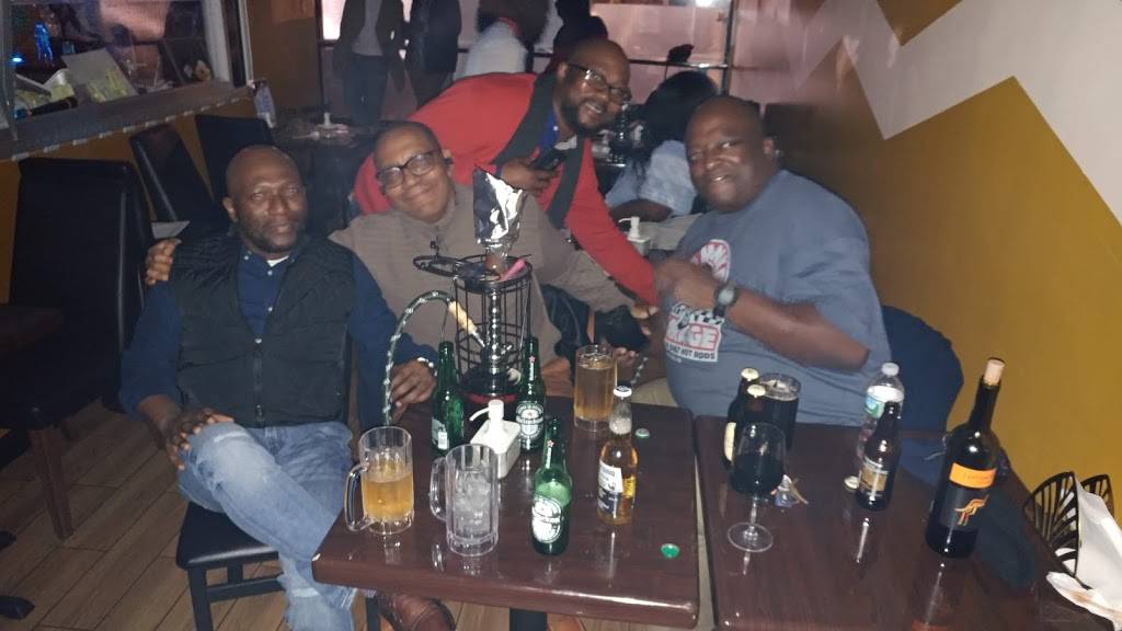 Tipsy’z Restaurant | restaurant | 4035 Laconia Ave, Bronx, NY 10466, USA | 7187087627 OR +1 718-708-7627