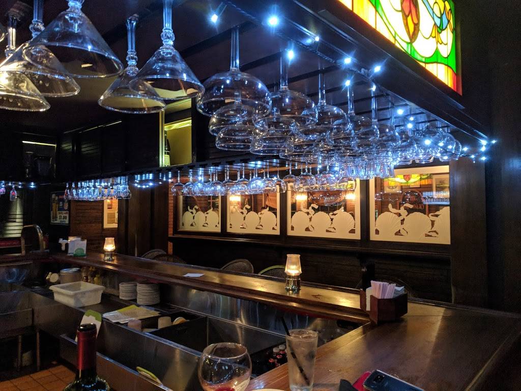 The Whaling Company | restaurant | 494 McLaws Cir, Williamsburg, VA 23185, USA | 7572290275 OR +1 757-229-0275