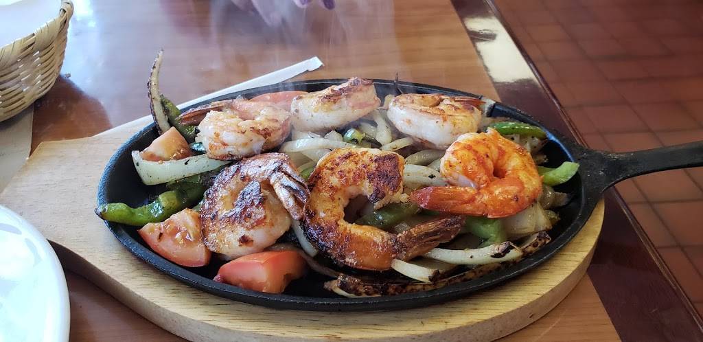 La Tarasca | restaurant | 82231 Indio Blvd, Indio, CA 92201, USA | 4422150123 OR +1 442-215-0123