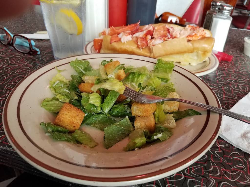 Blast from the Past Too Diner | restaurant | 623 US-1, Scarborough, ME 04074, USA | 2078833500 OR +1 207-883-3500