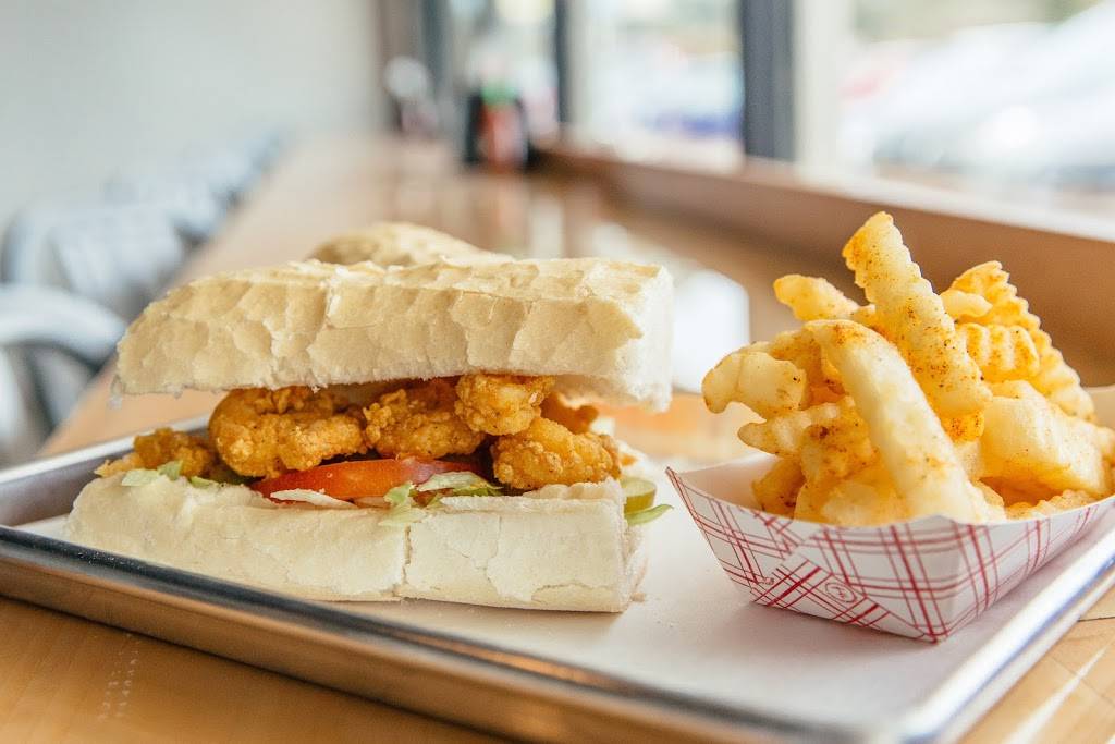 JED’s Local Po’boys | restaurant | 672 Jefferson Hwy, Baton Rouge, LA 70806, USA | 2253498333 OR +1 225-349-8333