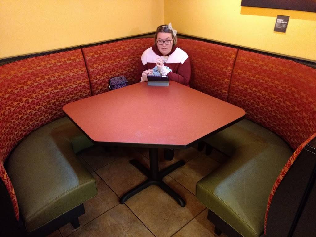 Moes Southwest Grill | restaurant | 976 W Mitchell Hammock Rd, Oviedo, FL 32765, USA | 4075421519 OR +1 407-542-1519