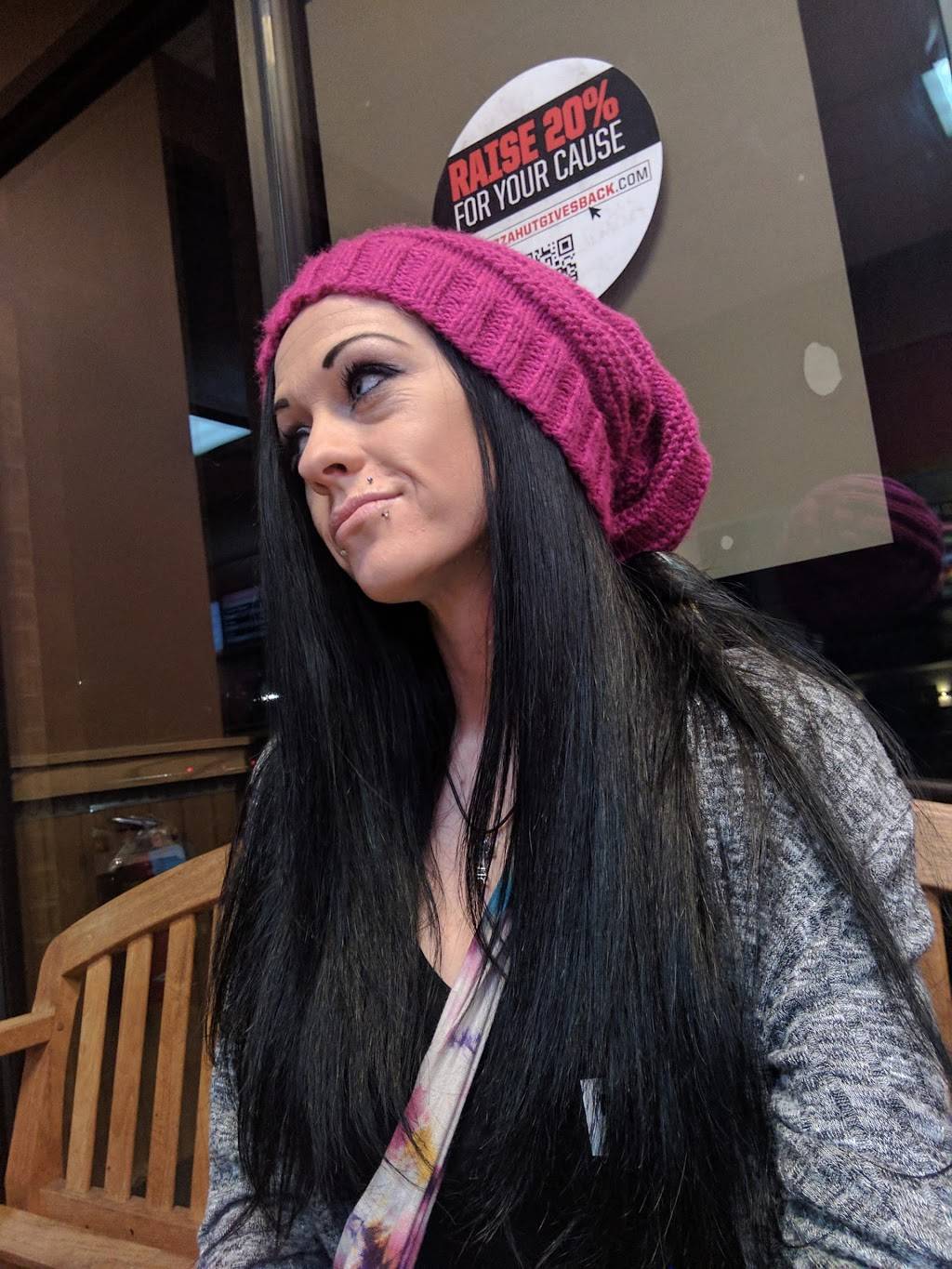 Pizza Hut | meal takeaway | 4637 W 29th St, Greeley, CO 80634, USA | 9703305463 OR +1 970-330-5463