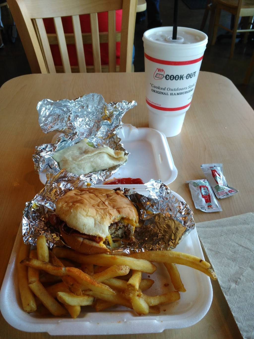 Cook Out | restaurant | 5001 Brookhaven Rd, Macon, GA 31206, USA | 4782576334 OR +1 478-257-6334