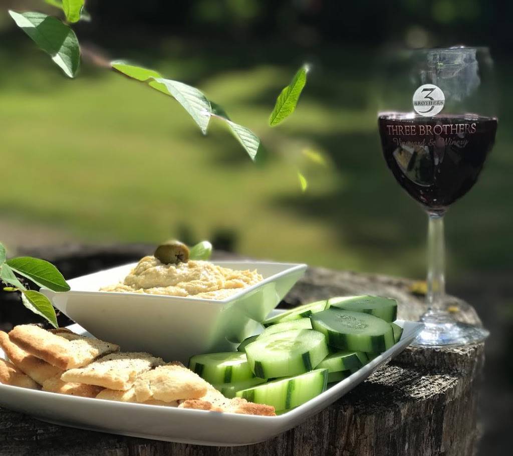 Old Operations Room (at Three Brothers Winery) | restaurant | 2411 NE 244th St, Ridgefield, WA 98642, USA | 3608872085 OR +1 360-887-2085