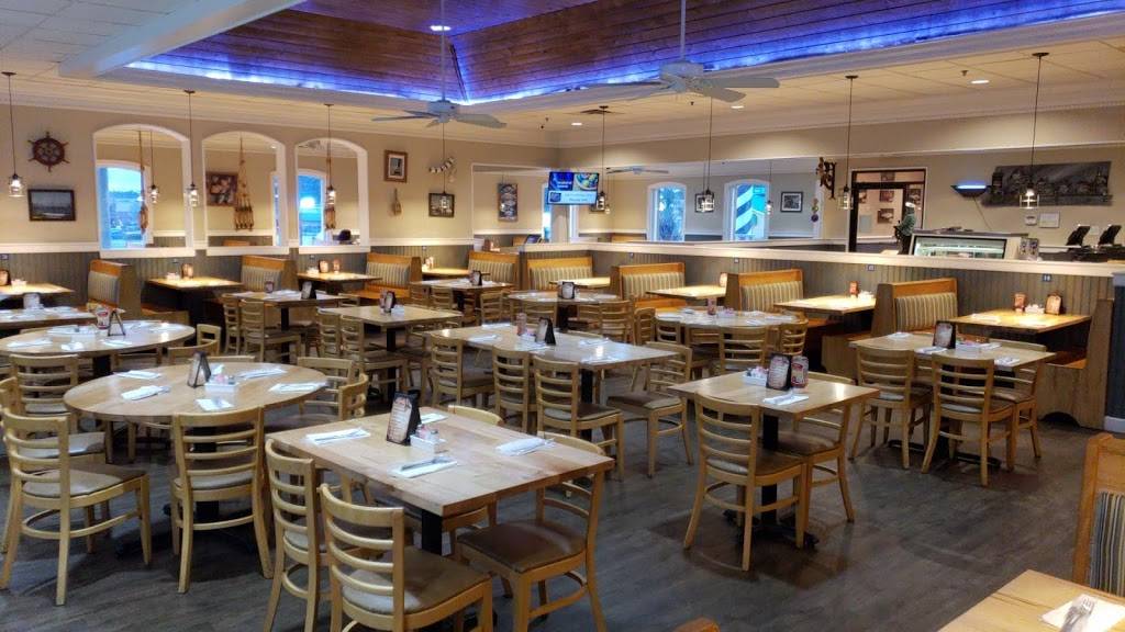 The Hook Seafood & Oyster House | restaurant | 3301 N Main St, Anderson, SC 29621, USA | 8642221431 OR +1 864-222-1431