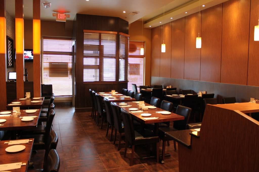 Eastgate Asian Bistro | restaurant | 25401 Eastern Marketplace Plaza Suite #130, Chantilly, VA 20152, USA | 7033278338 OR +1 703-327-8338